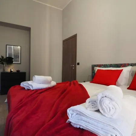 Apartment Red Note *